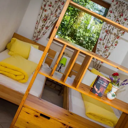 Wessely Am Golfplatz Lans Apartament *