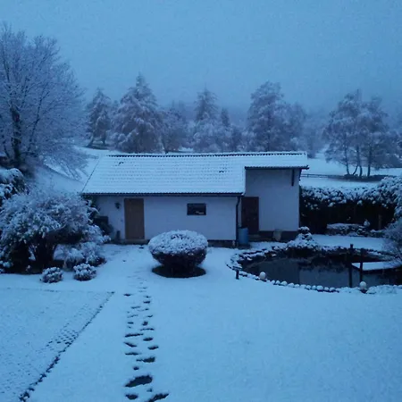 Wessely Am Golfplatz Lans Apartament