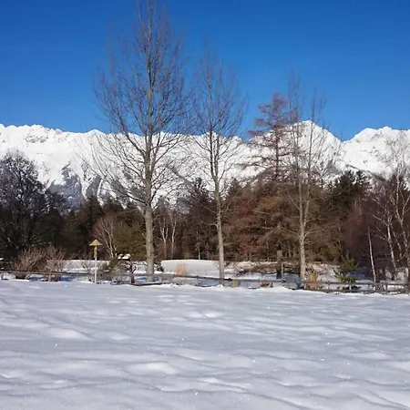 Wessely Am Golfplatz Lans Innsbruck